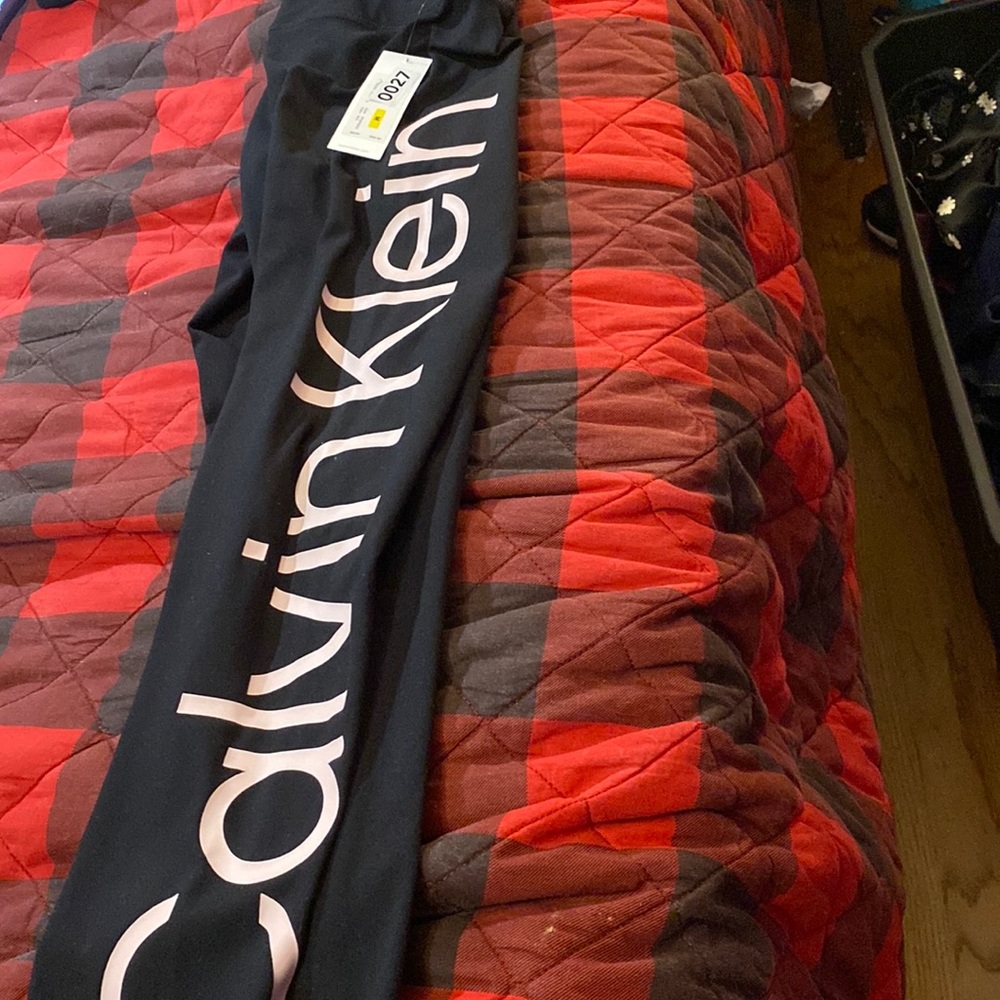 CALVIN KLEIN